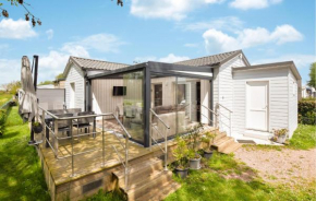 2 Bedroom Cozy Home In Hermanville-Sur-Mer